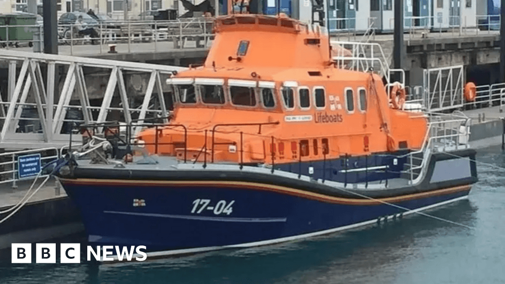 What3words used in Guernsey lifeboat rescue of four people