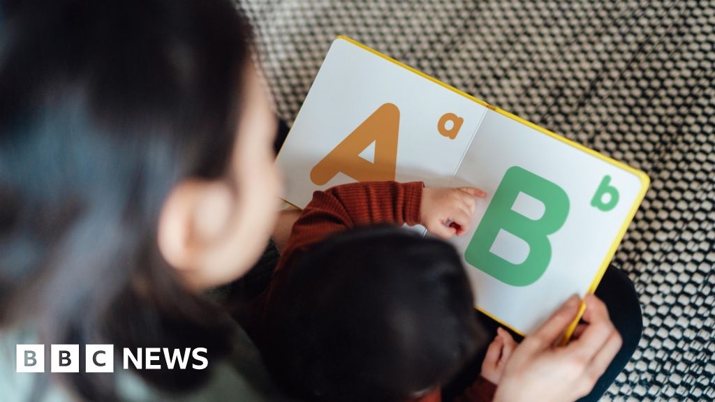 Dorking infant school offers children part-time 'flexi schooling'