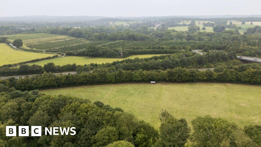 London mayor aims to build on green belt to fix housing crisis