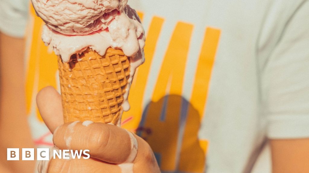 Weather: Northern Ireland records first heatwave in two years