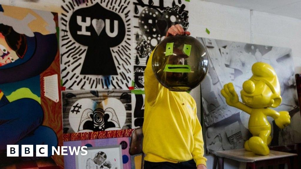 Idles and Sickboy put together exhibition for Bristol music scene