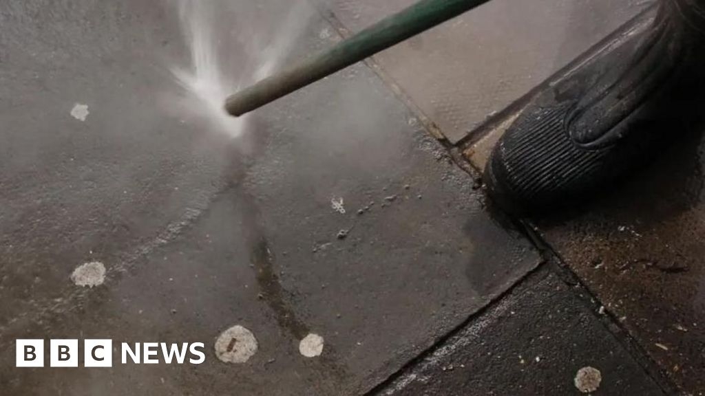 Chewing gum task force gives council £25k to clean up streets