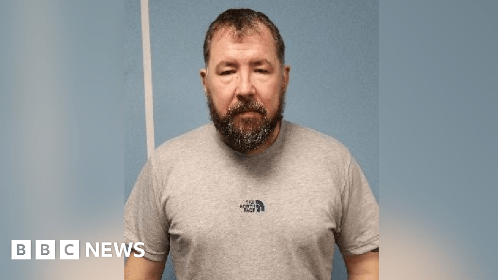 Ukraine: Convicted Newport paedophile worked with children