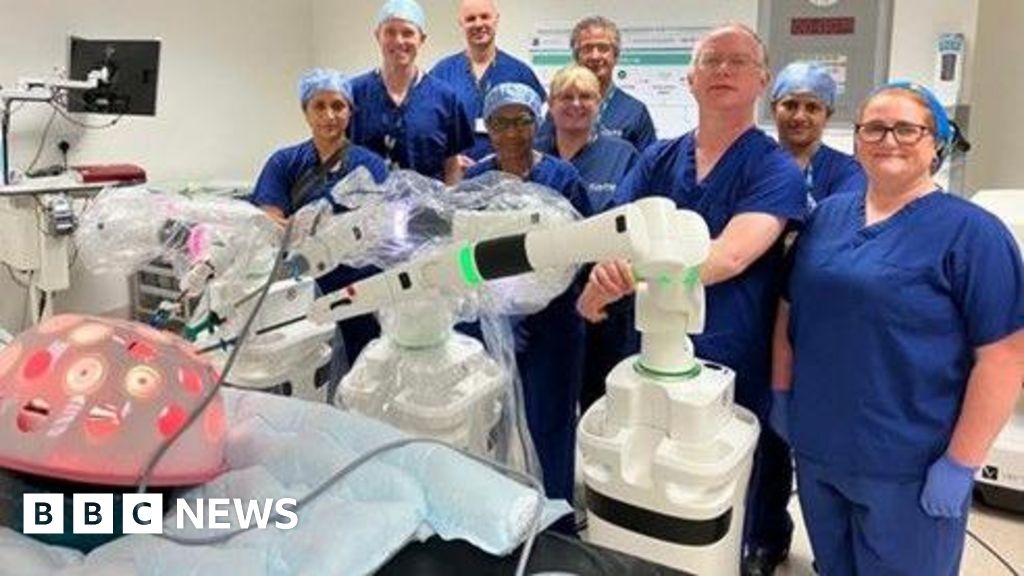 Parents 'amazed' as surgical robots make baby boy's treatment possible