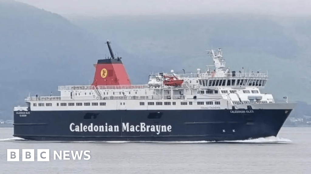 Return of MV Caledonian Isles ferry delayed for a further month