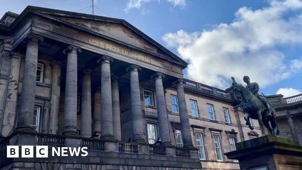 Nurse awarded £88,000 after being hit by falling chisel