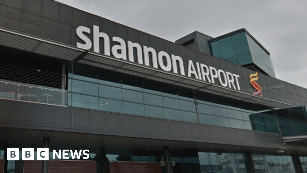 Shannon Airport: Three arrested after security breach