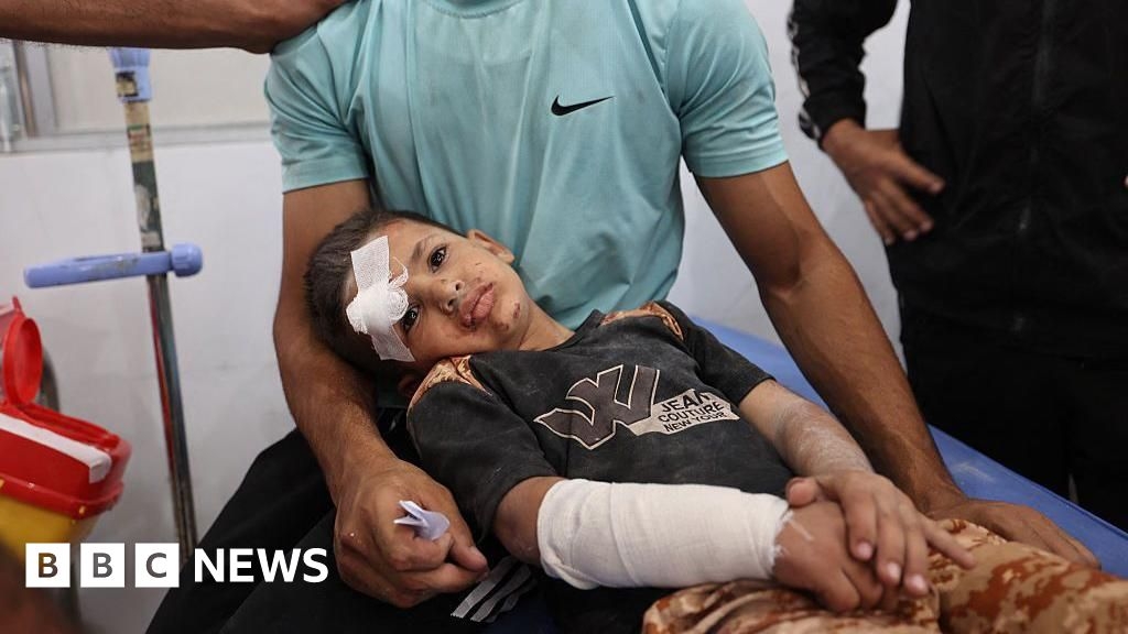 Gaza health system 'stretched beyond breaking point', WHO warns