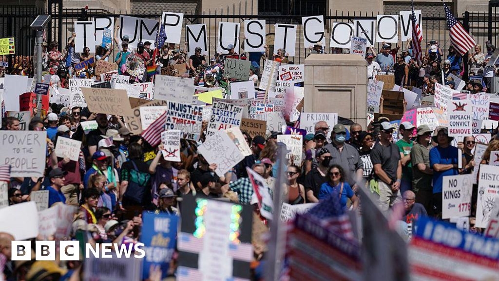 'No Kings' anti-Trump protests across US ahead of his military parade