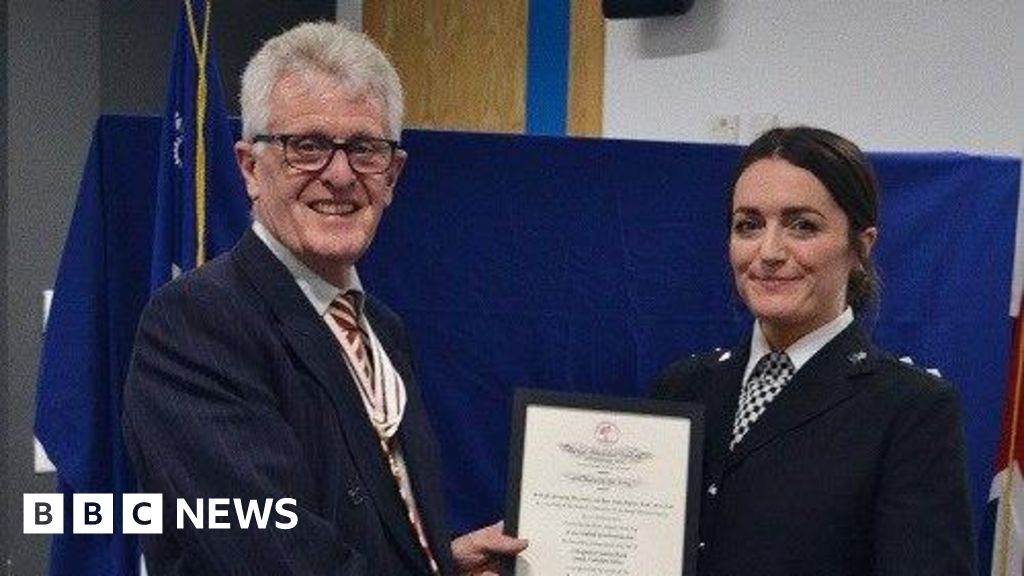 Praise for volunteer officer who saved toddler's life in Barnsley
