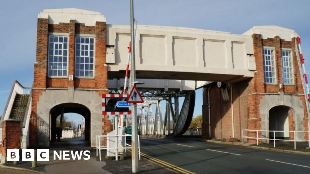 Sutton Road Bridge in Hull to close for two days for repairs