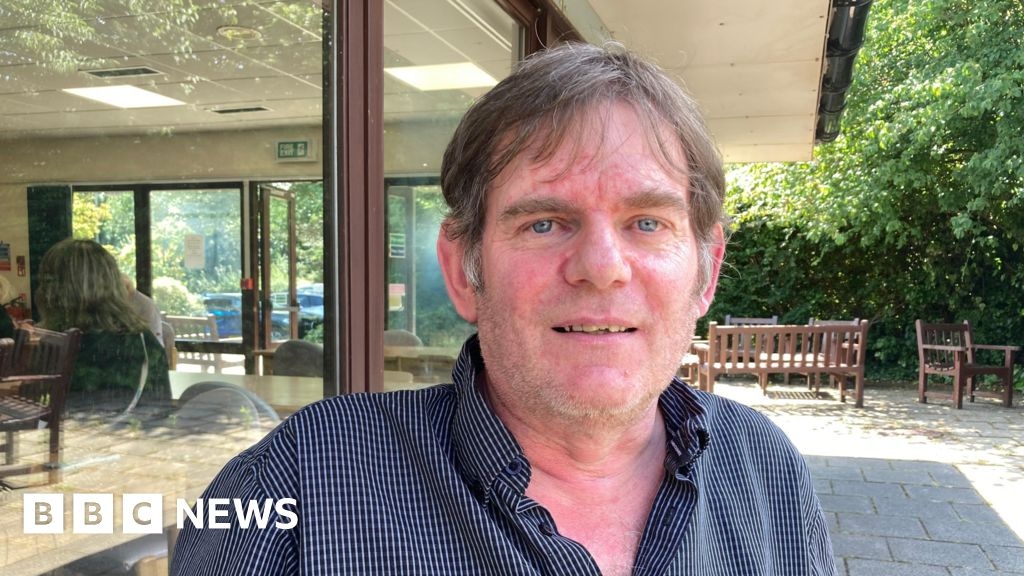 Patient says he was left to 'waste away' on wrong hospital ward