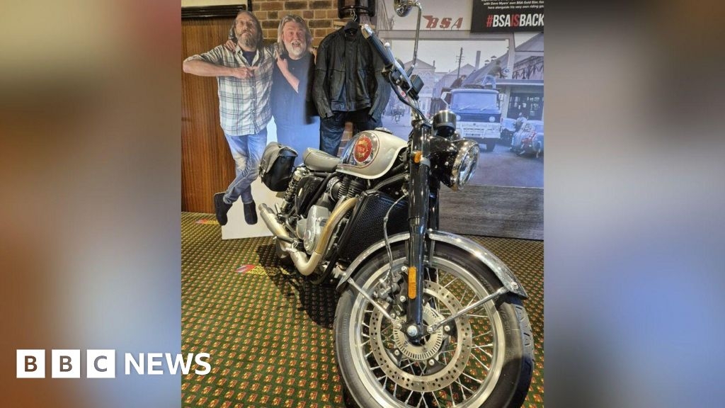 Hairy Bikers Dave Myers' last TV motorbike to be sold at auction