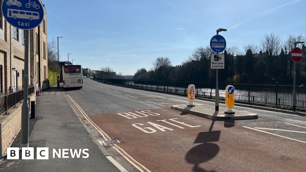 Bristol City Council receives £2.5m in Cumberland Road bus gate fines
