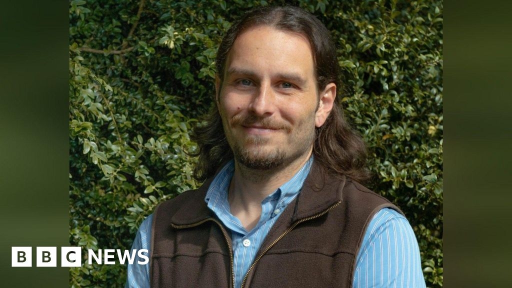 Calls for 'lifeline' bus cap to remain in place