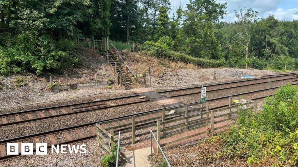 Network Rail objects to direct London trains from Wrexham