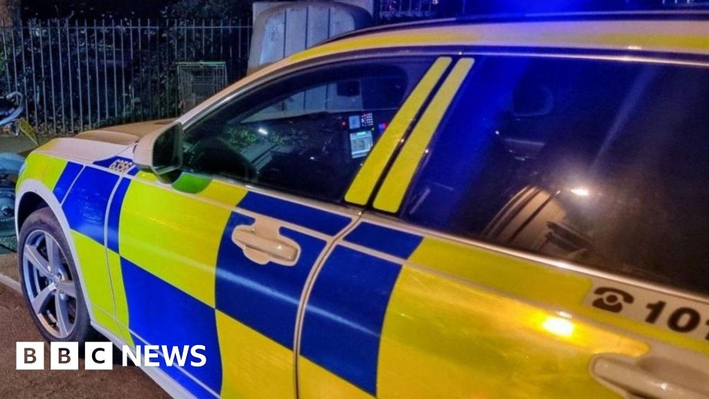 Attempted murder arrests in Sarisbury Green crash investigation