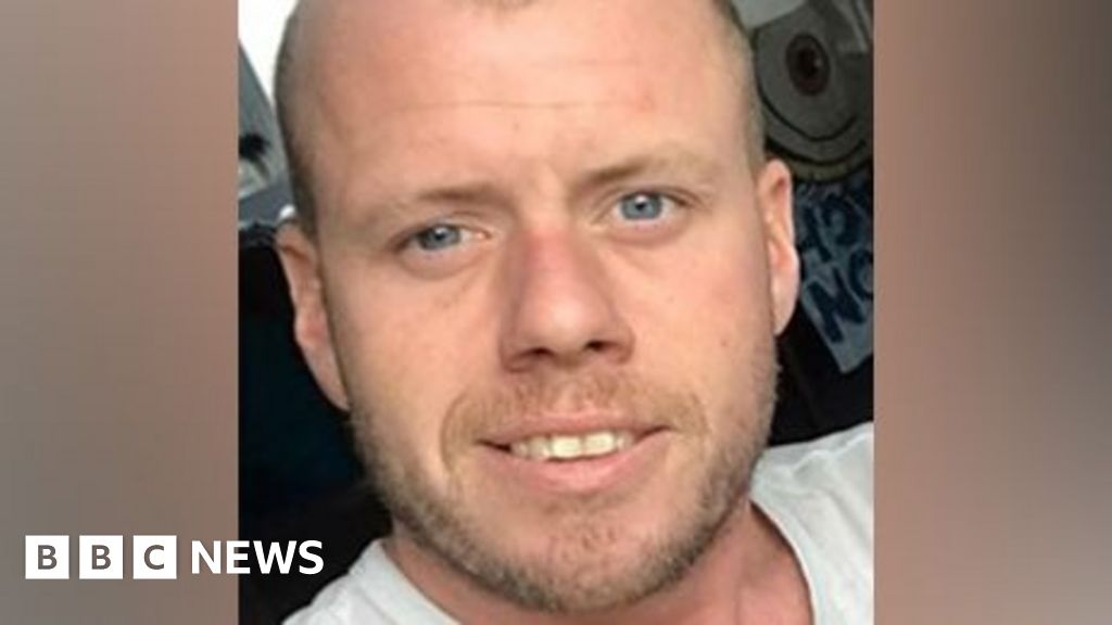Family tribute to 'devoted father' killed in M9 crash
