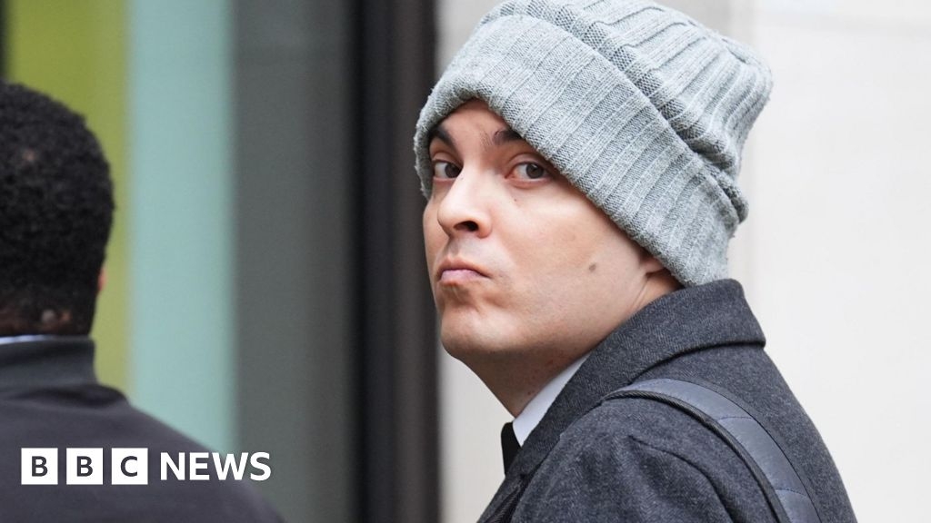 Met Police officer jailed over inappropriate sexual behaviour