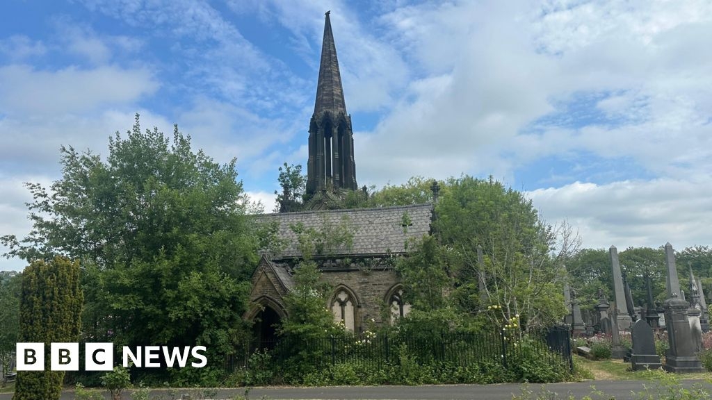 Huddersfield chapel added to endangered buildings list