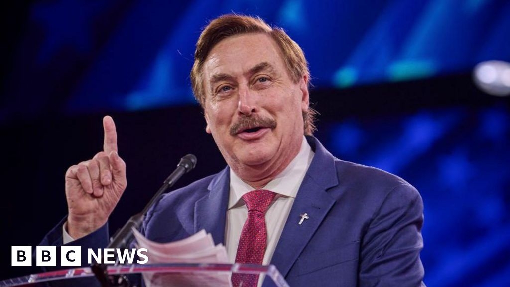 Trump loyalist Mike Lindell to take the stand in defamation trial