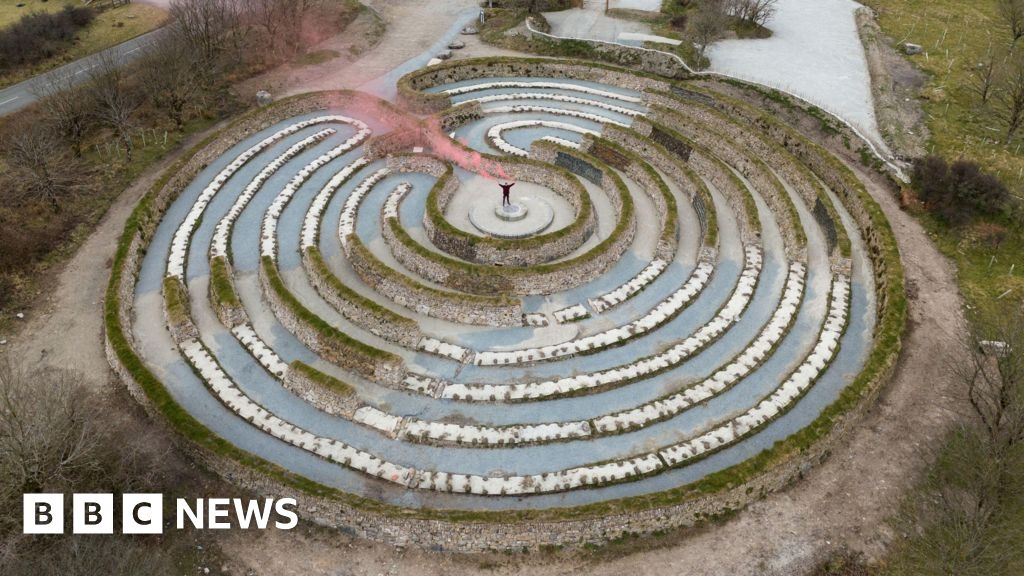 Cornish labyrinth welcomes 6,000 visitors in first 3 weeks