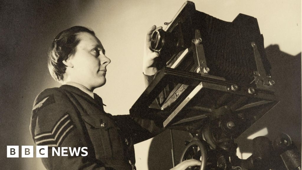 Hidden images of Pinewood wartime filmmaking released