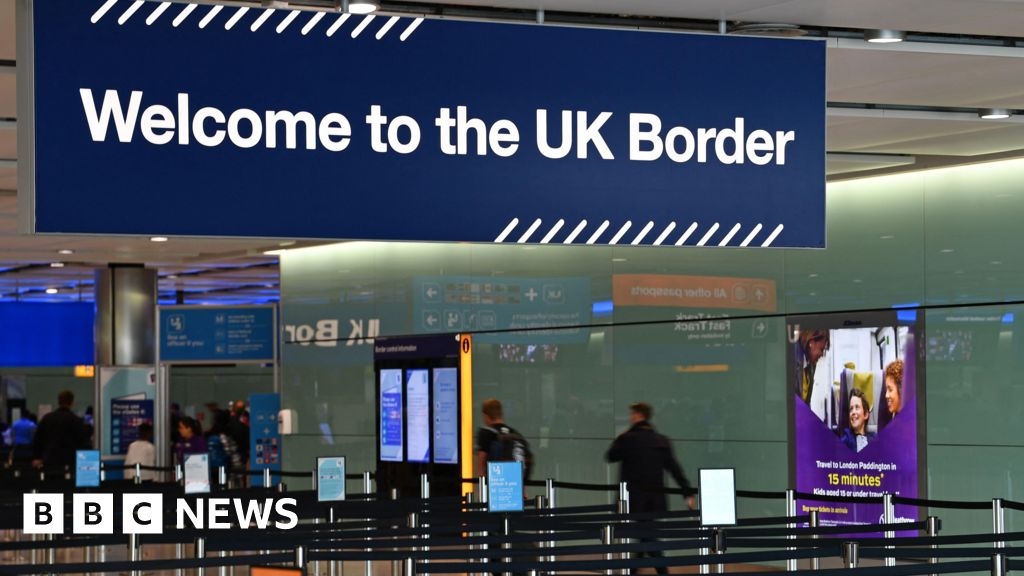 Illegal Migration Act: Government appeal paused by NI court