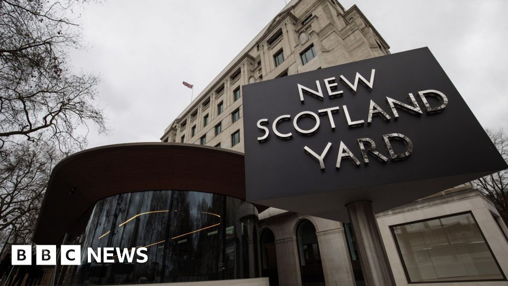 Met Police PC from Camberley PC accused of more sex offences