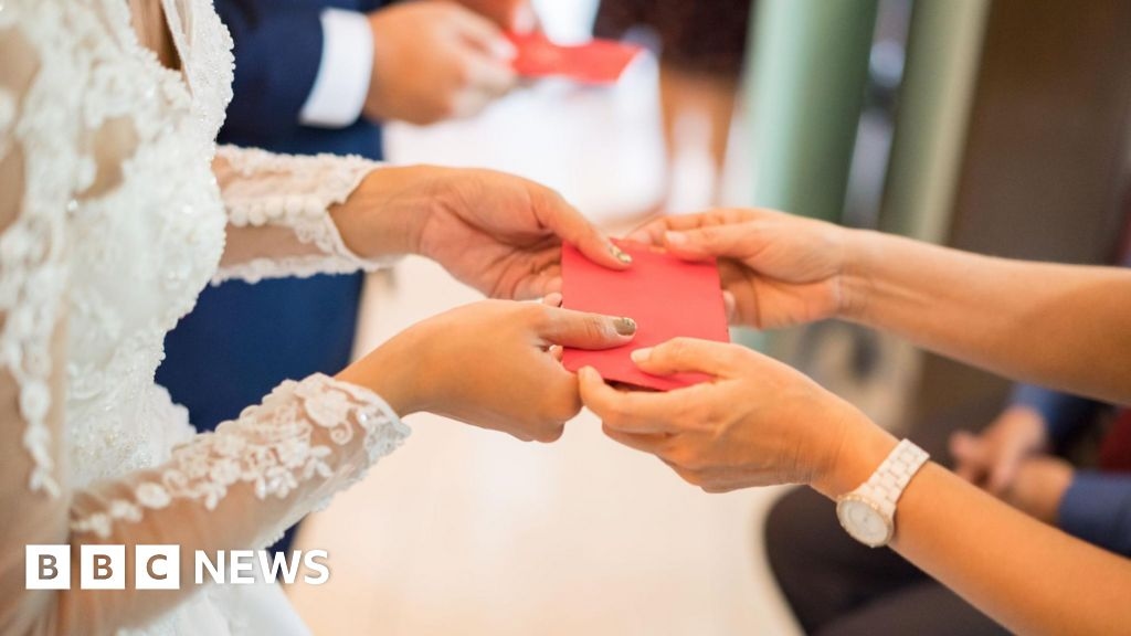 Man jailed for stealing $40,000 from wedding reception in Singapore