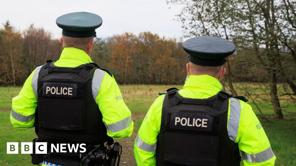 Belfast: Two PSNI officers assaulted in separate incidents