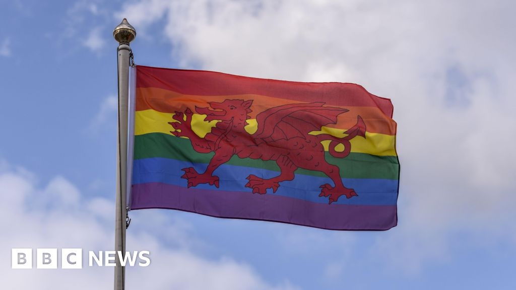 Cardiff: Pride Cymru bans political party attendance