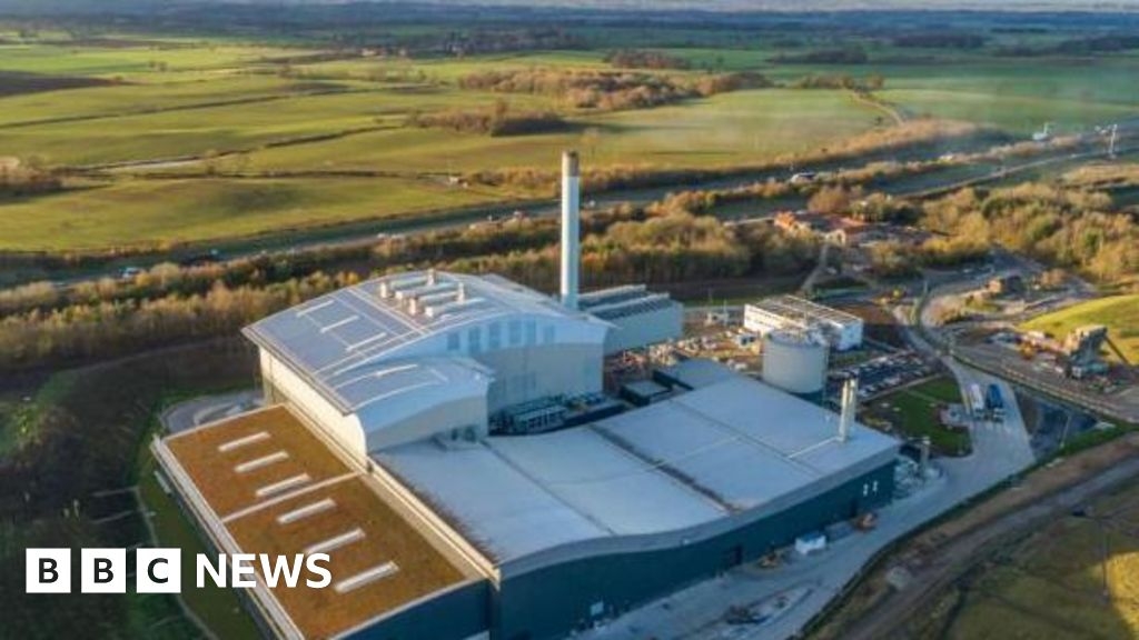 Allerton Waste Recovery Park asphalt site recommended for approval