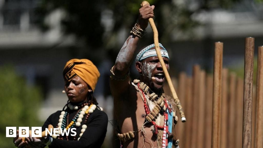 South Africa war memorial: Black World War One servicemen finally honoured