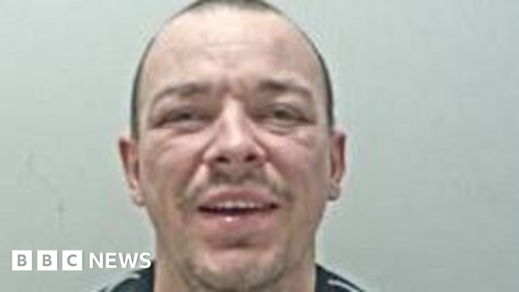 Escaped prisoner who fled from prison van on M55 in Preston found