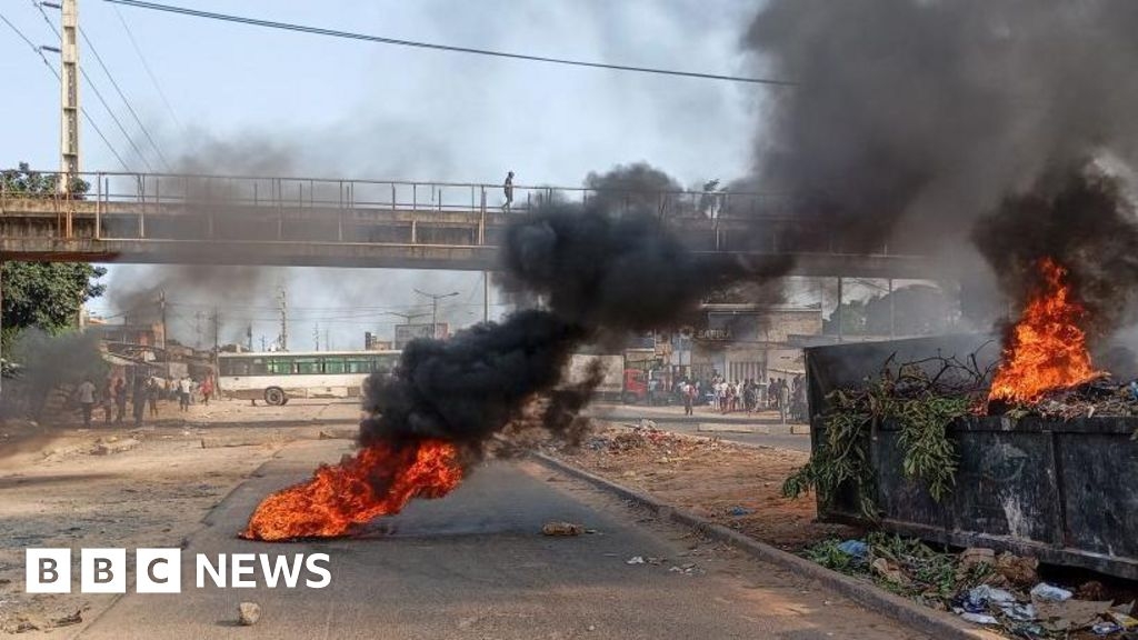 Mozambique injuries as police fire on Venâncio Mondlane's convoy