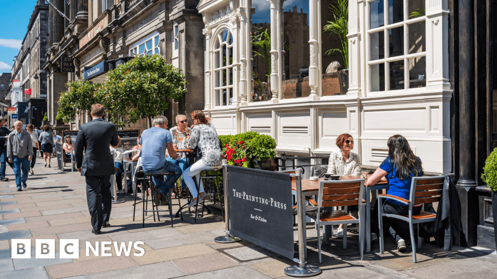 Edinburgh outdoor breakfast plans spark noise concerns