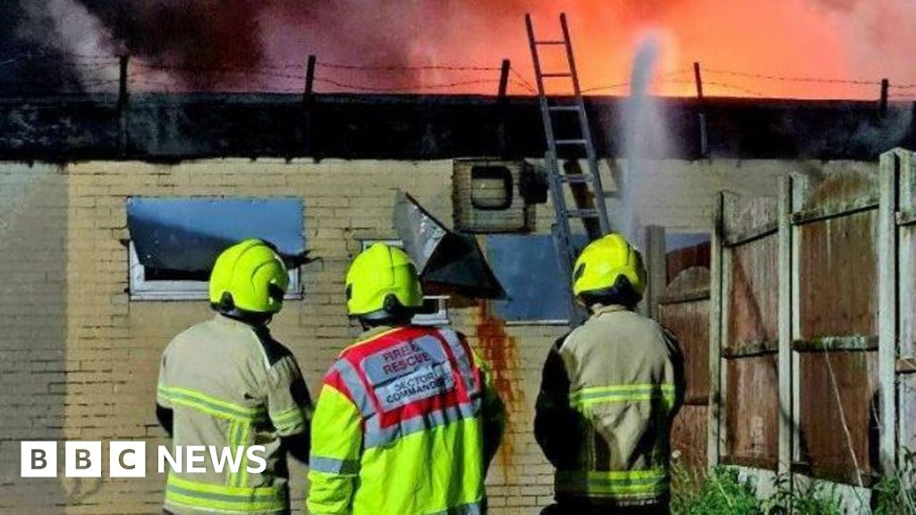 Derelict social club blaze tackled in Bolton-upon-Dearne