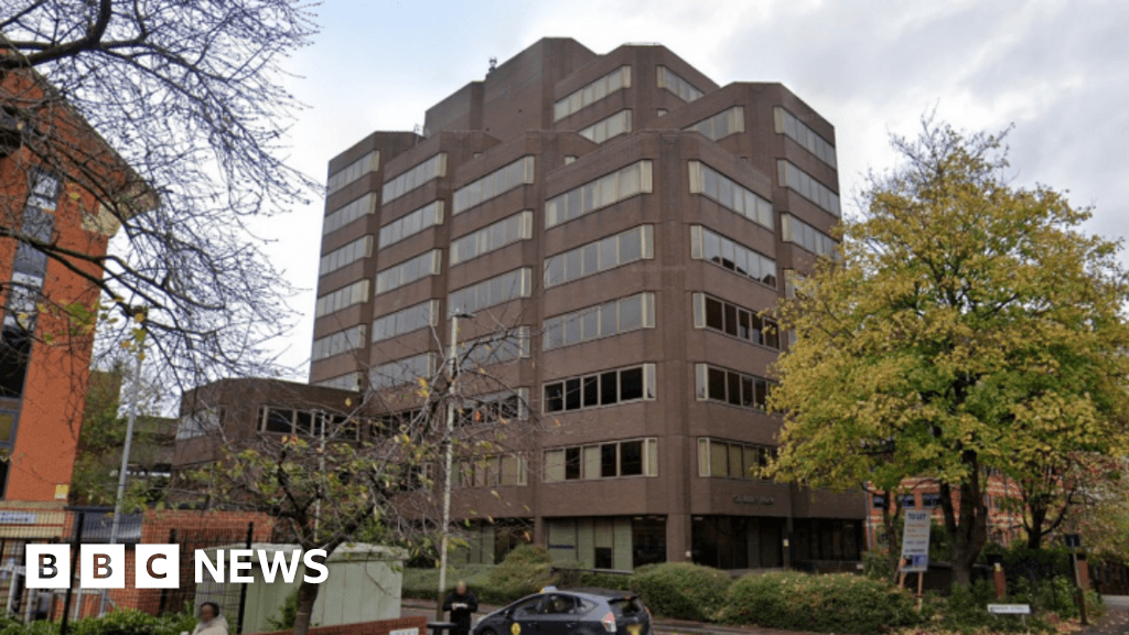 Empty Leicester city centre offices may become student flats