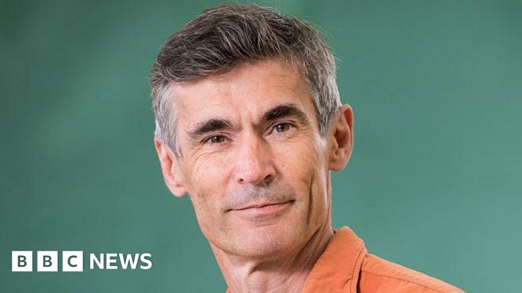 Andrew Miller wins Walter Scott Prize for historical fiction