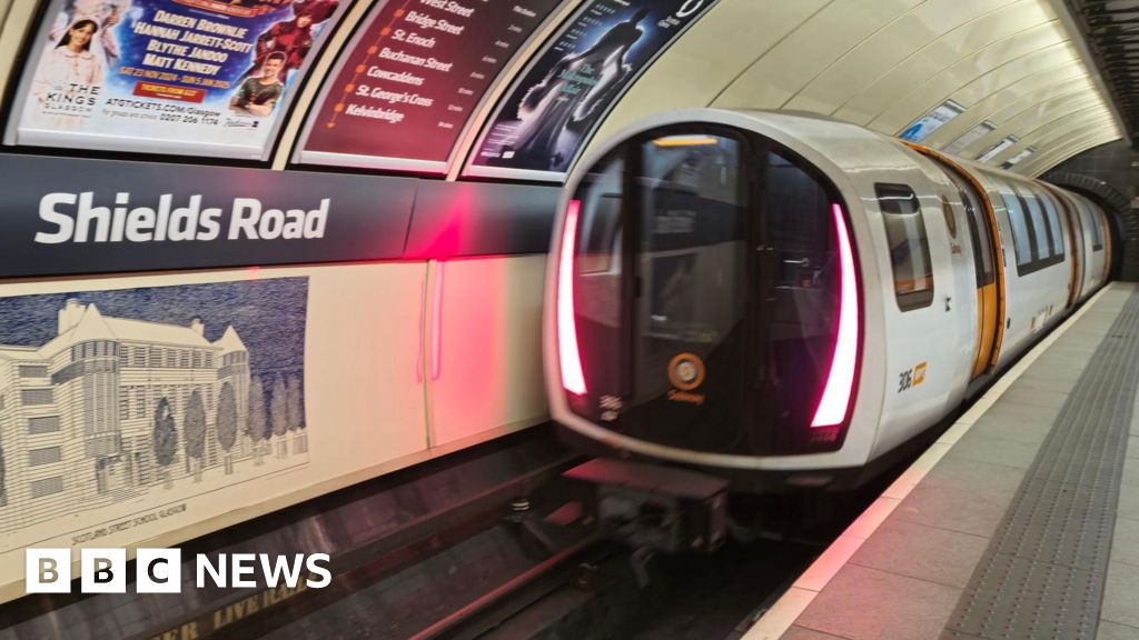 Glasgow subway staff to strike during Summer Sessions