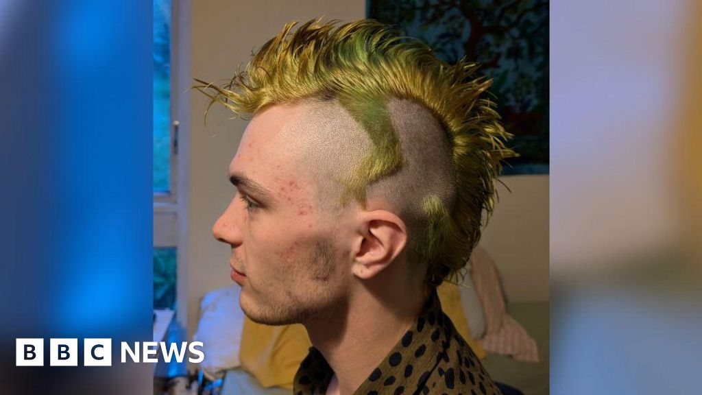 Appleby man gets newt hairdo to raise awareness of amphibian