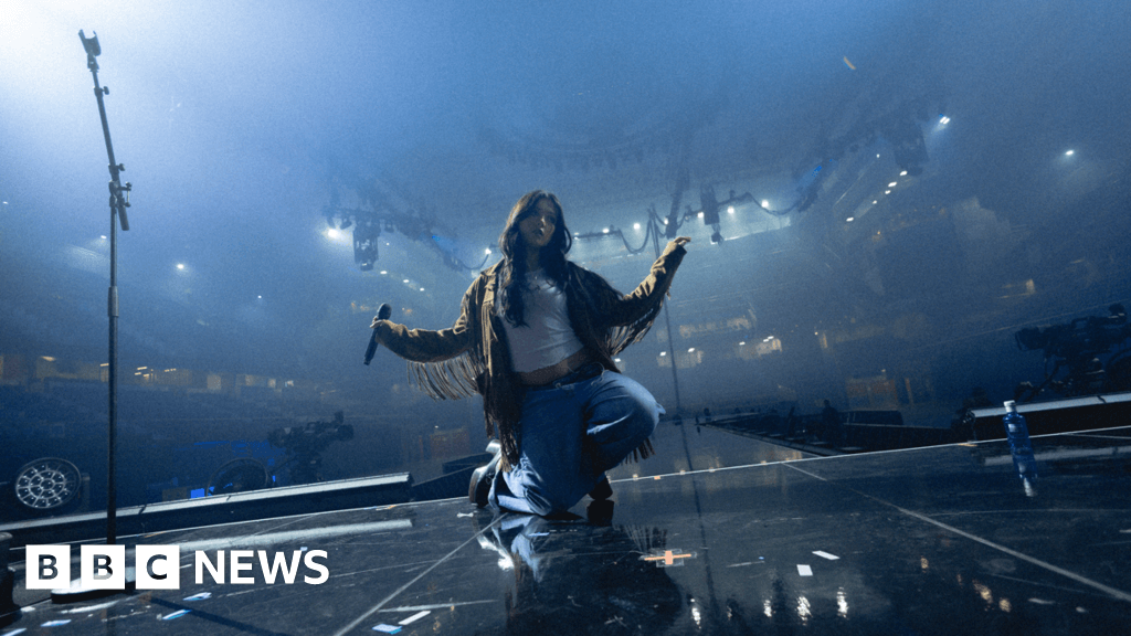 'Pickleball and pasta' - touring with Dua Lipa