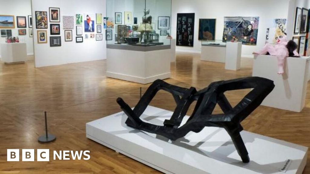 Hull Ferens gallery calls for artworks for open exhibition