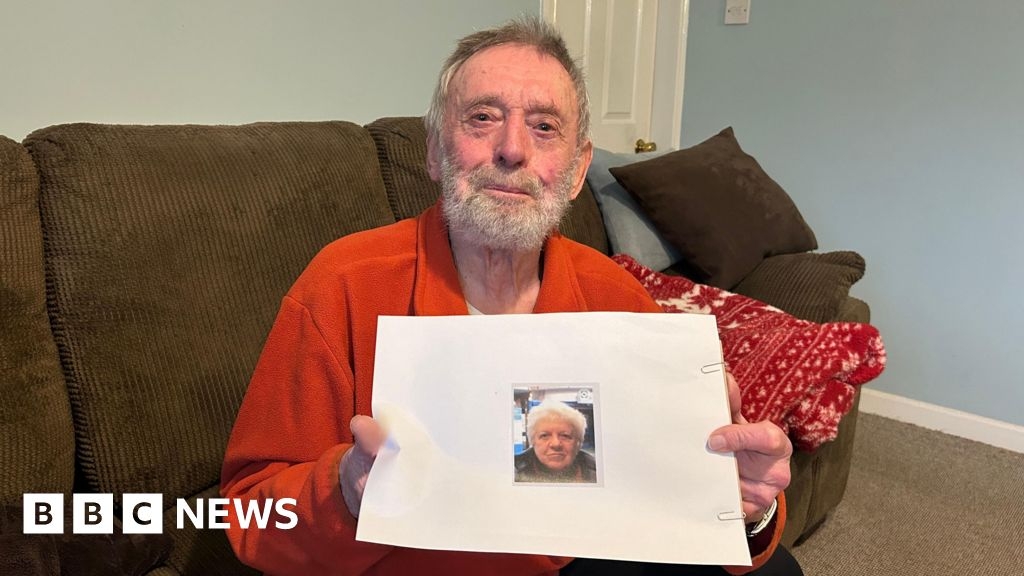 Devon man upset after late wife's bus pass seized by driver