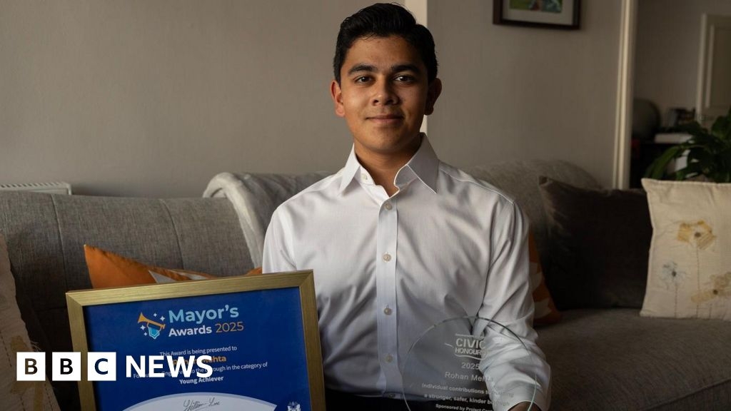 Kensington teenager honoured for hygiene kits for the homeless