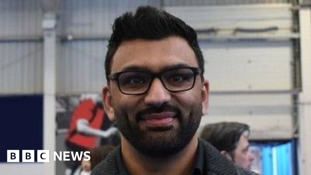 Cardiff councillor to pay hundreds after police station protest