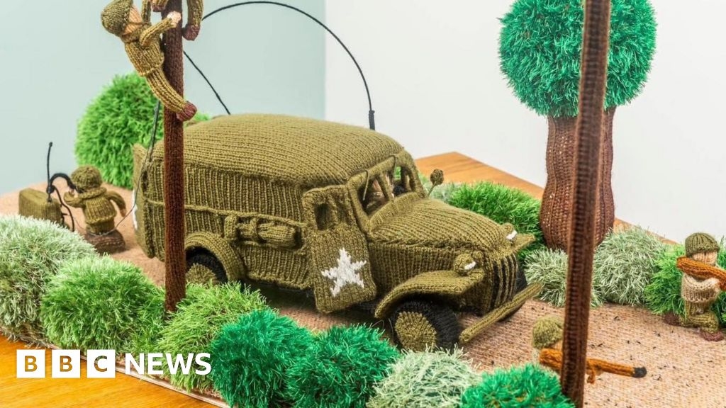 Knitted D-Day scenes go on display in Peterborough Cathedral