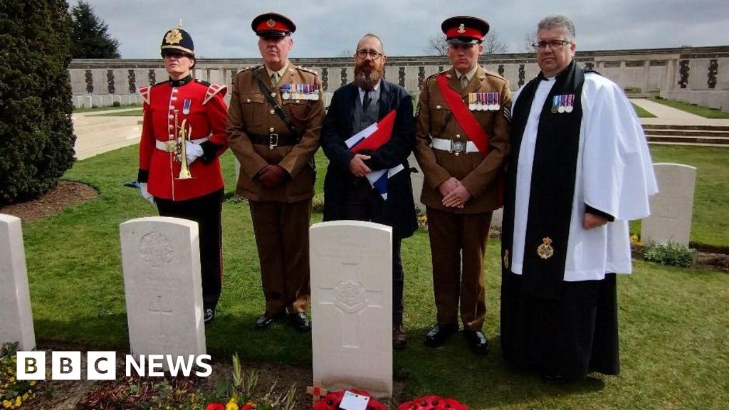 Bodies of British WW1 soldiers finally identified in Belgium