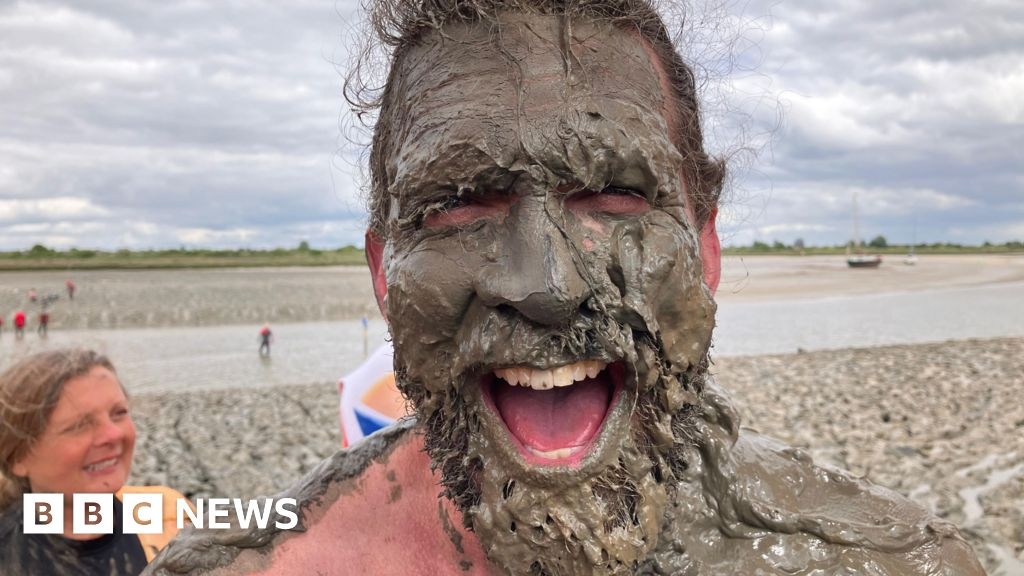 In pictures: Maldon Mud Race 2025 in Essex
